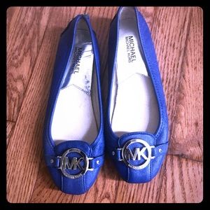 Michael Kors Blue Flats size 6.5